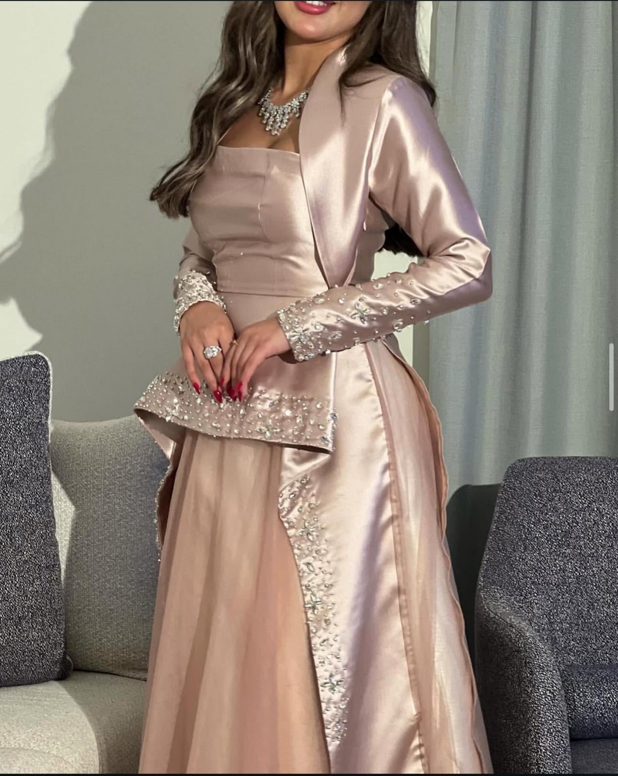 Hr Nude unique dress